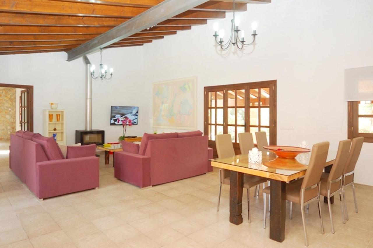 Mariposa Villa