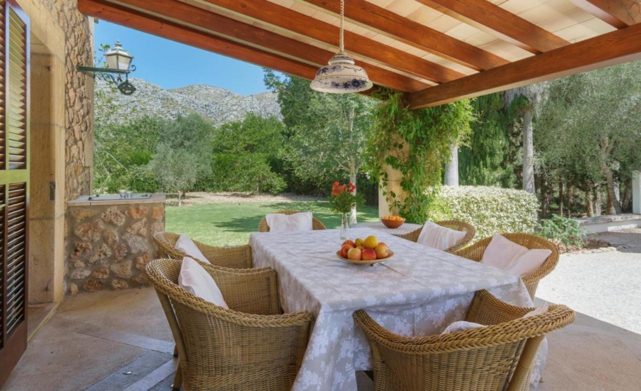 Llangana Villa *