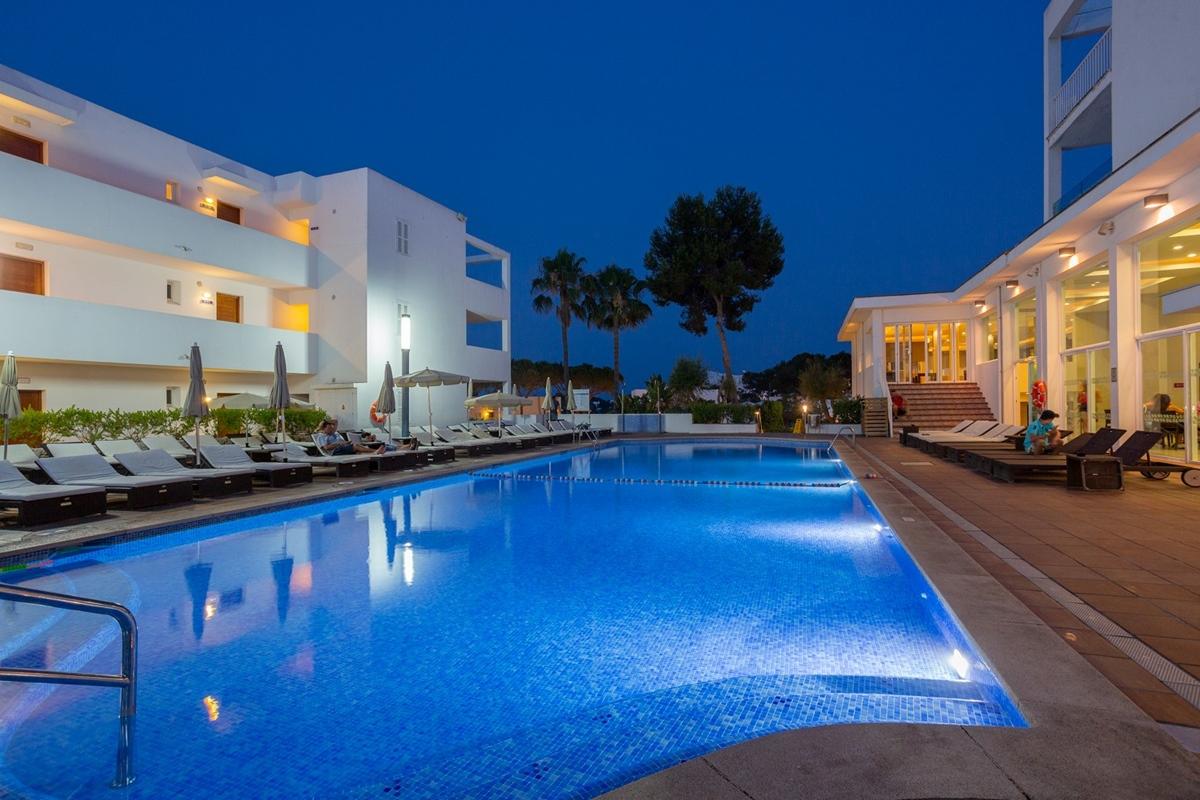 Hotel Marsenses Ferrera Blanca Family