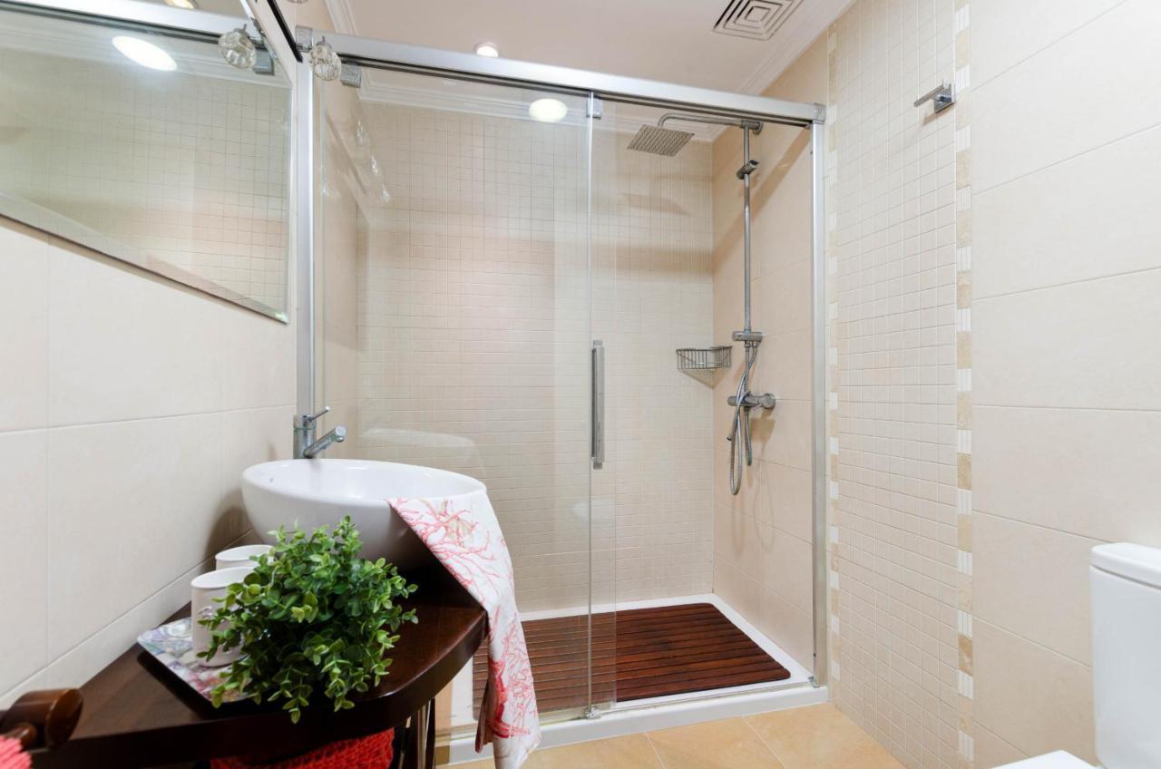 Yourhouse Ines