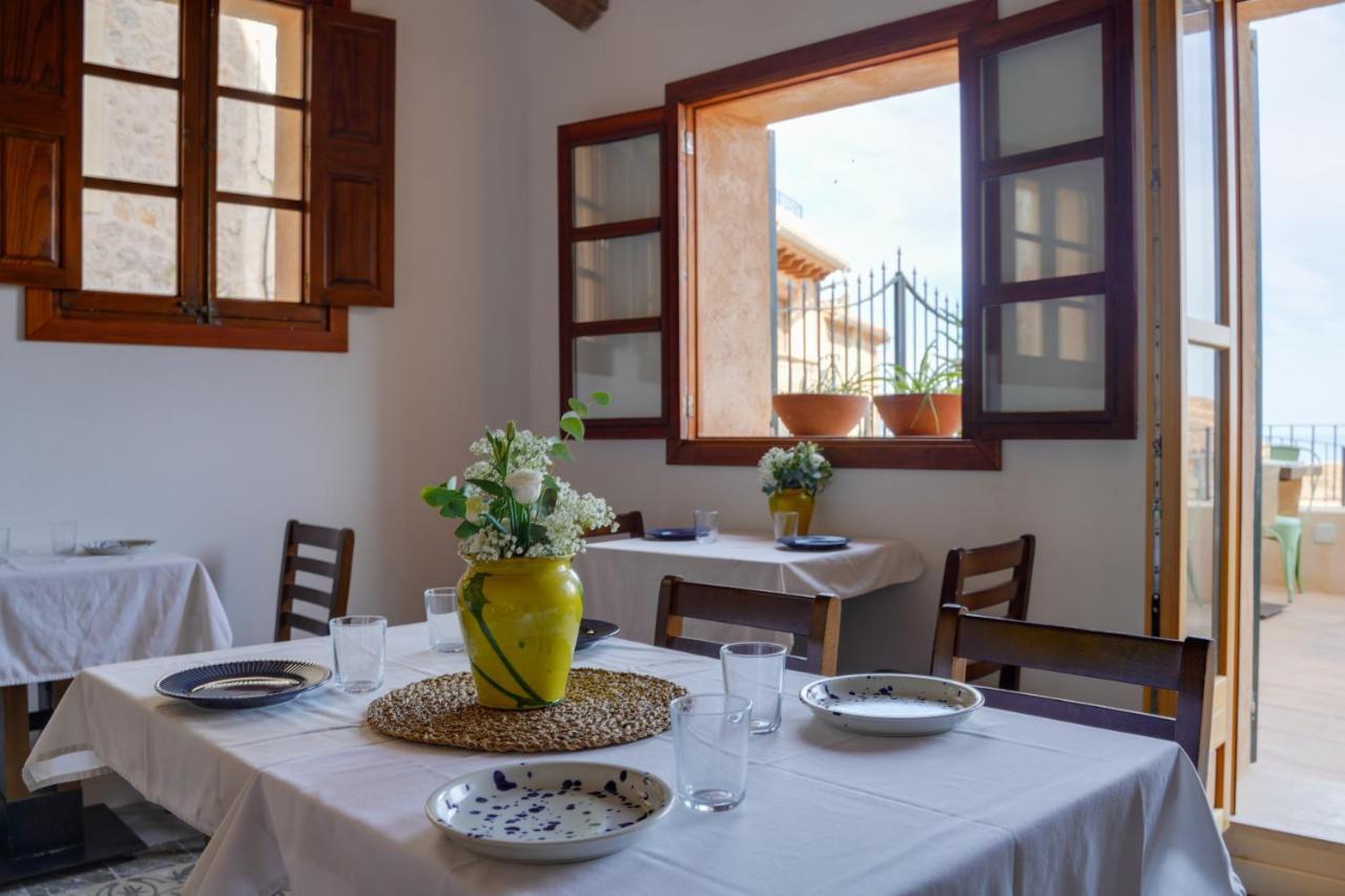 Colom Hotel