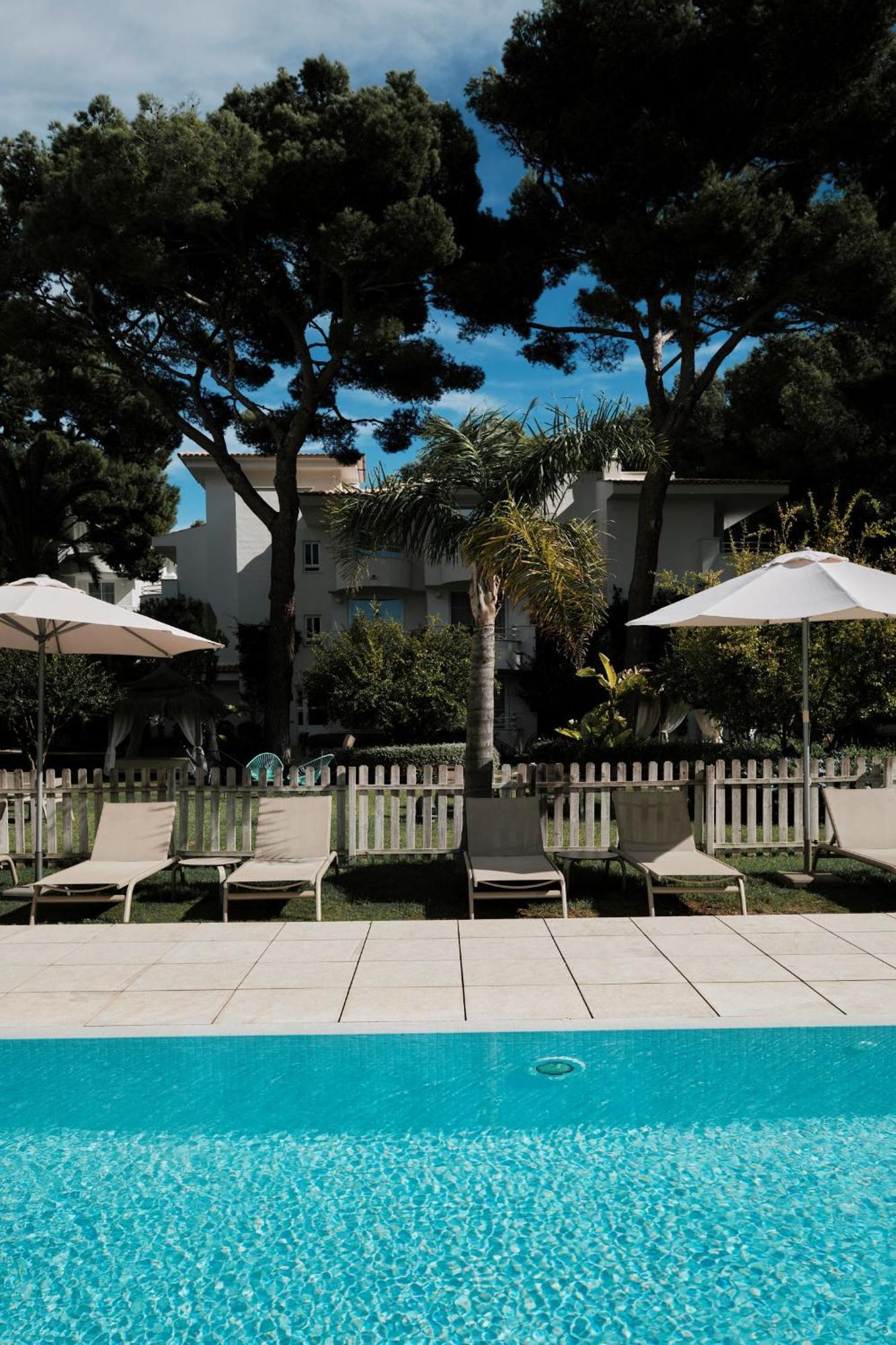 Apartahotel Prinsotel La Pineda 4*