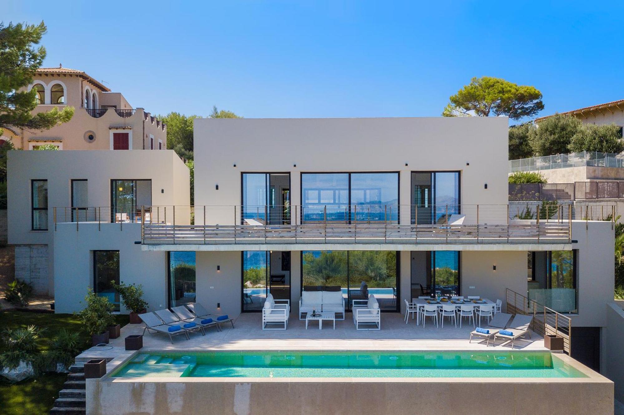 Villa Seablue *