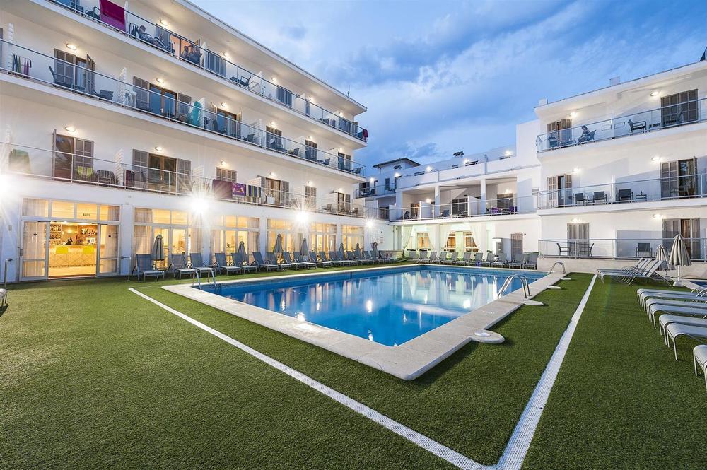 Eix Alcudia Adults Only Port de Alcudia (Mallorca)