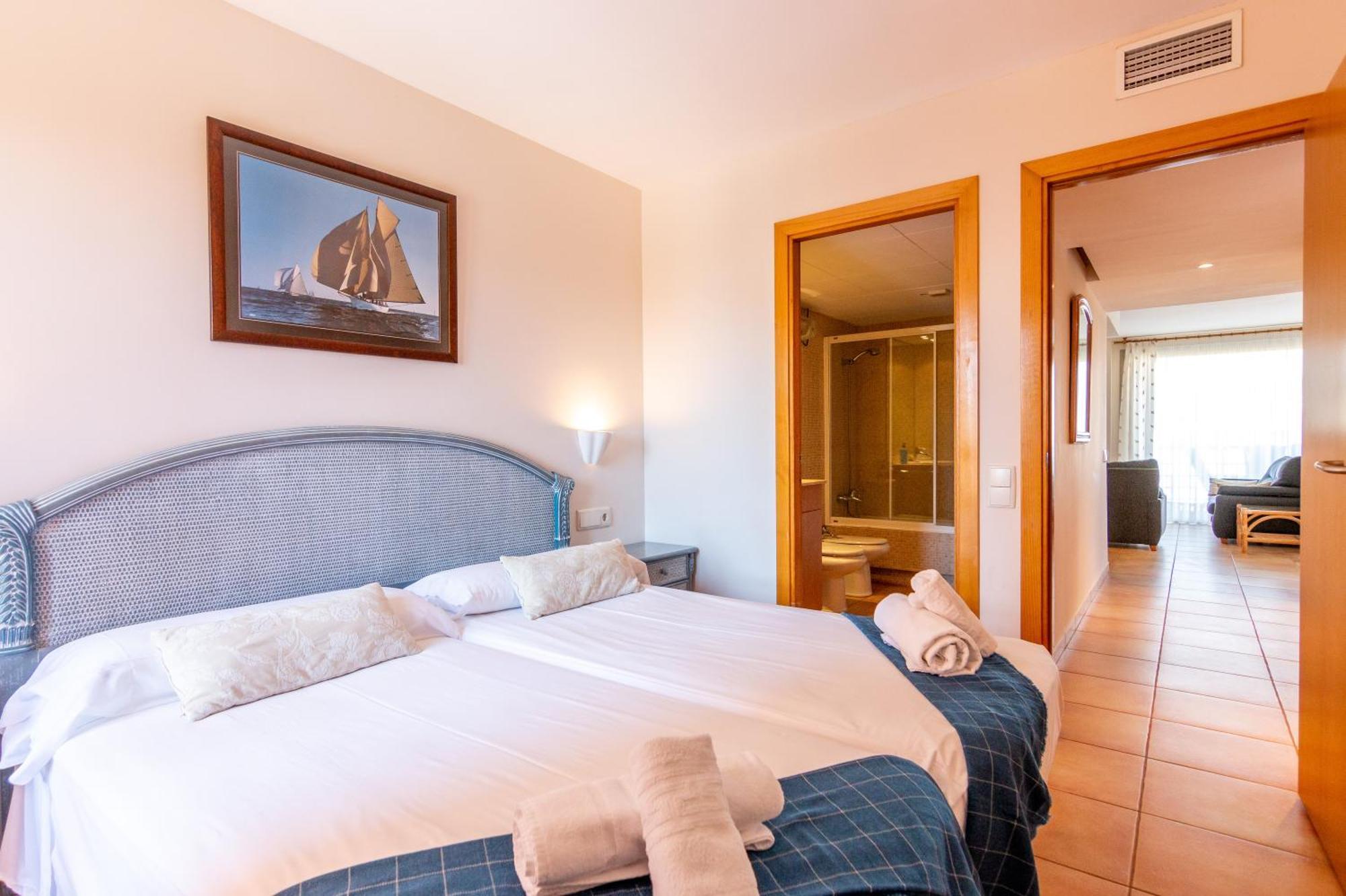 Apartment Romani *