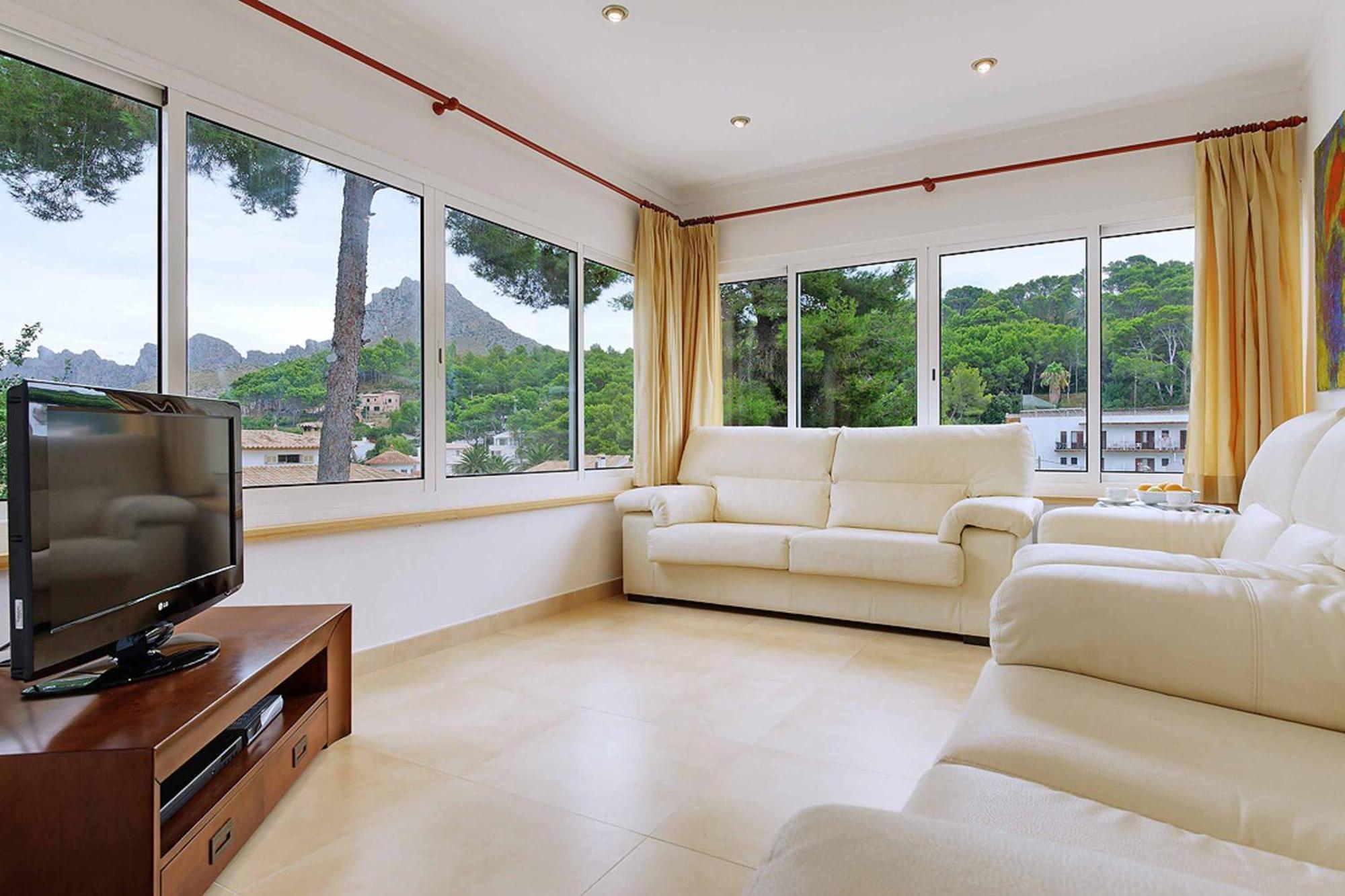 Casa Medina Cala de Sant Vicenc
