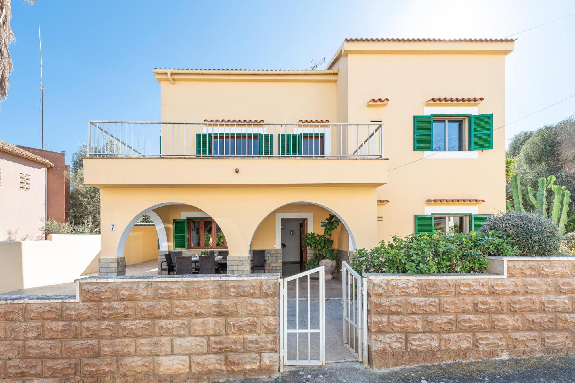 Villa Tradicional Calamar 7