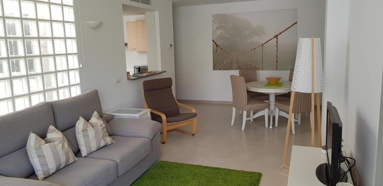 Apartment Pollentiamar Con Piscina Y A 90m De La Playa *