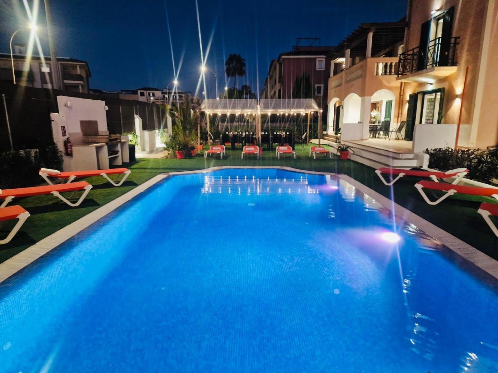 Marilyn Lujo Villa Marratxí