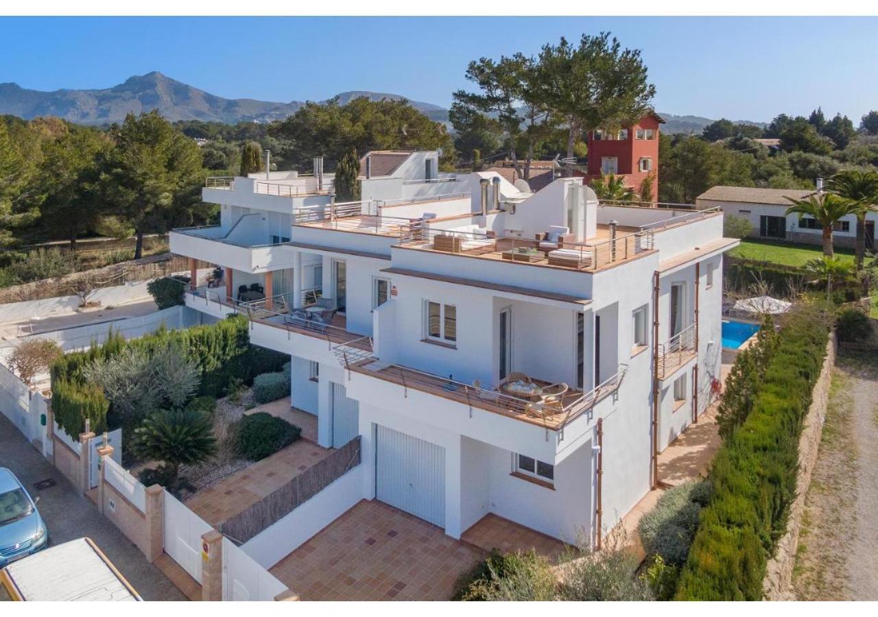 Villa Traumhafte Maricel Fuer 8 Gaeste Am