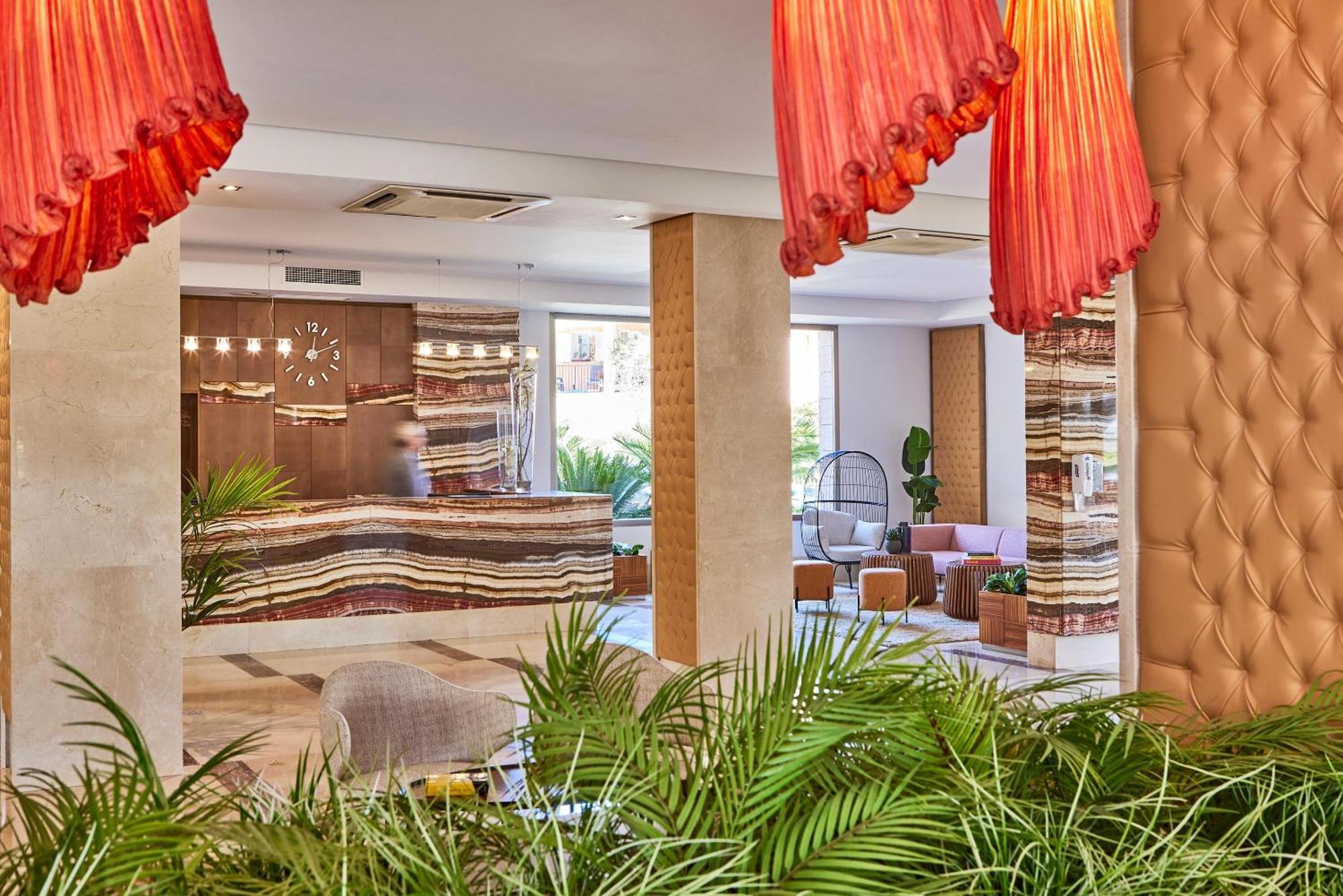 Zafiro Tropic Apartahotel Puerto de Alcúdia