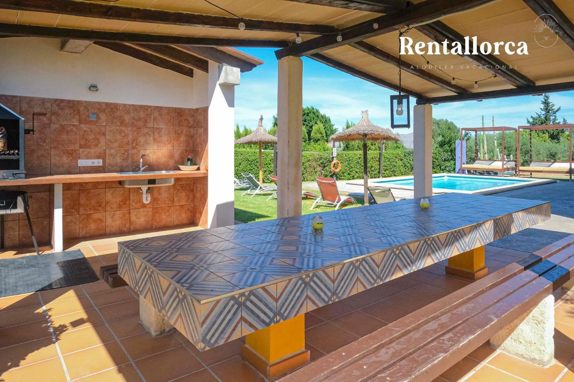 Cristi Bressals By Rentallorca Country house