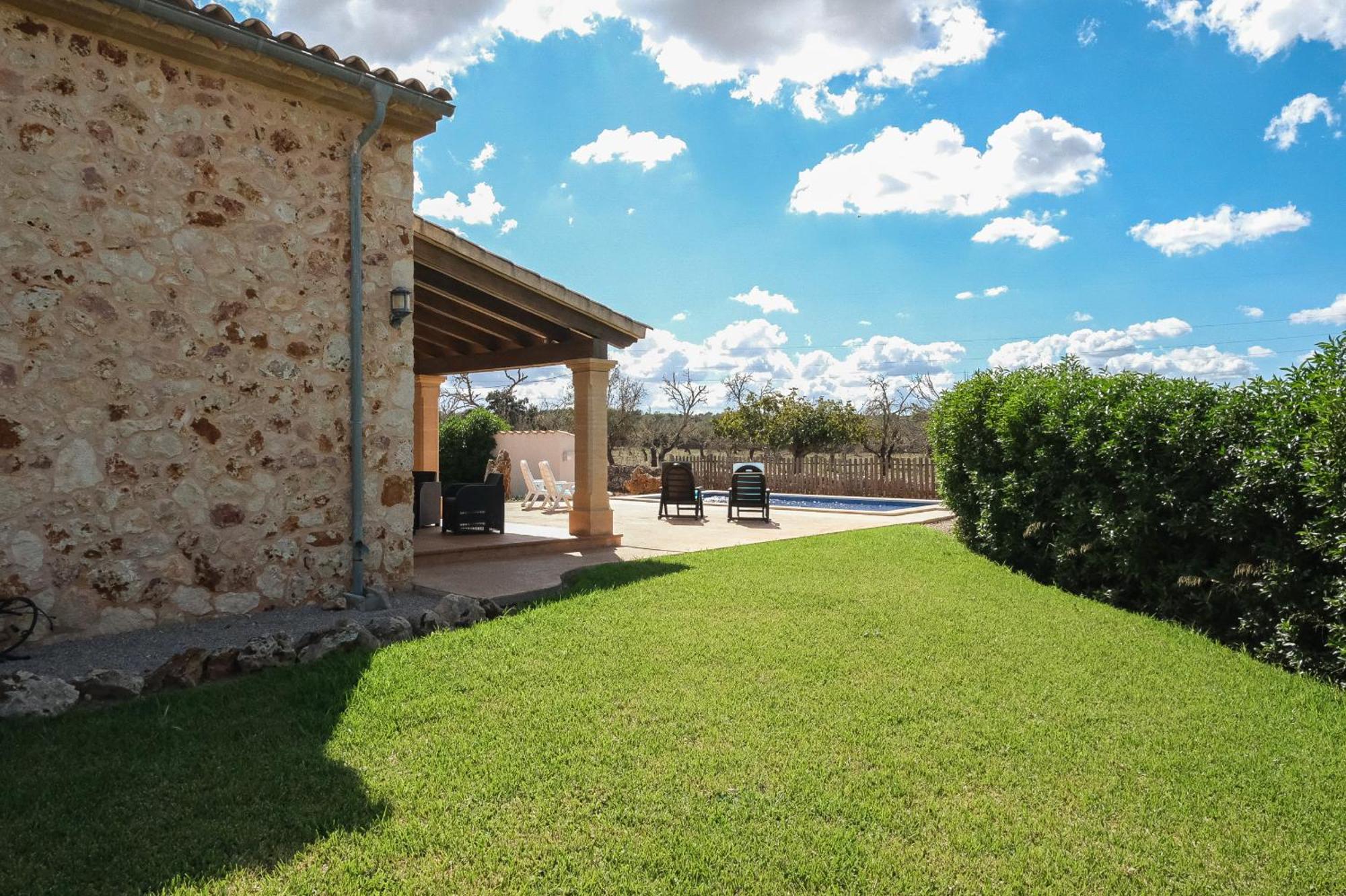 Casa rural Son Rossinyol-rentallorca *