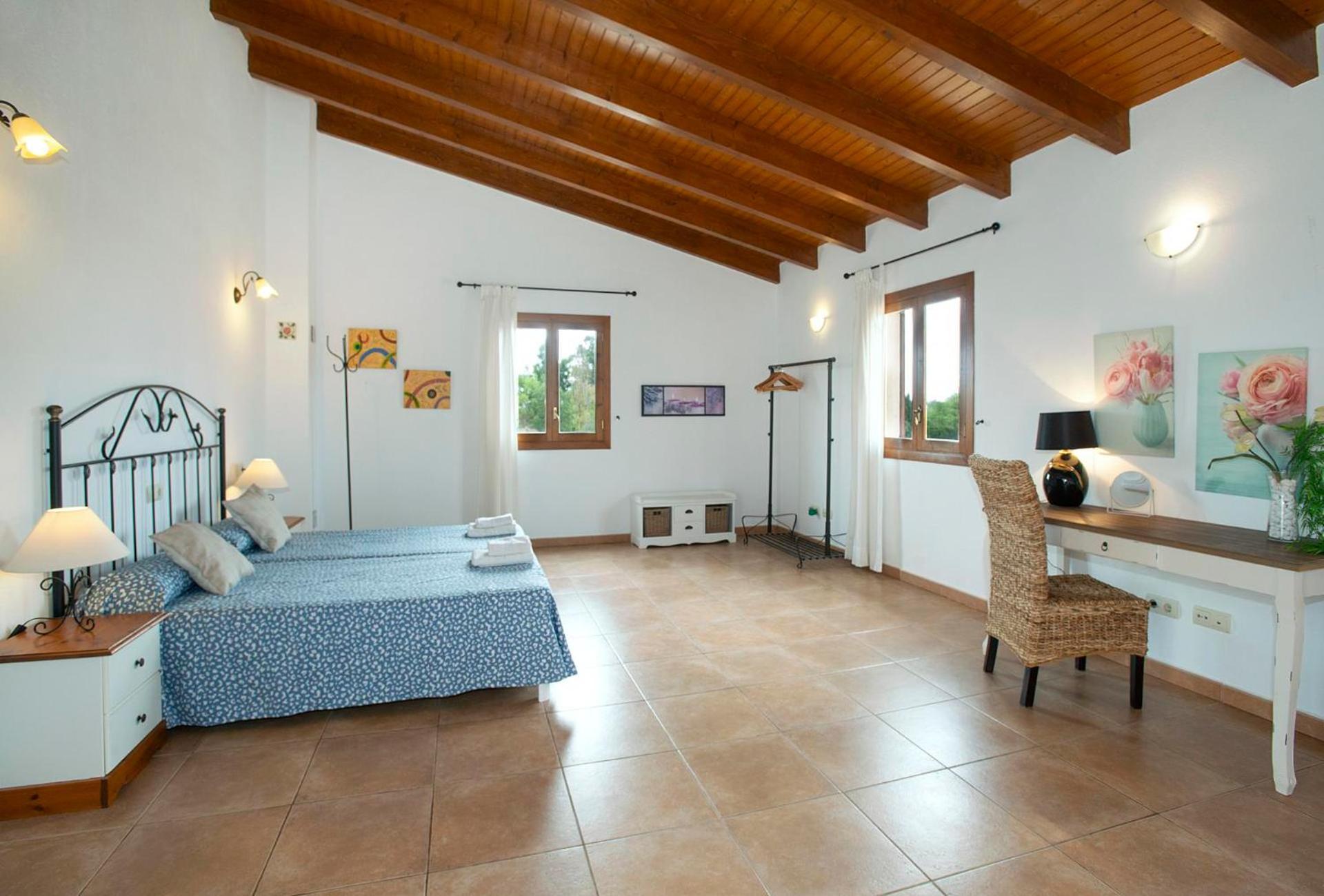 Pallicer By Vintage Travel * Puerto Pollensa