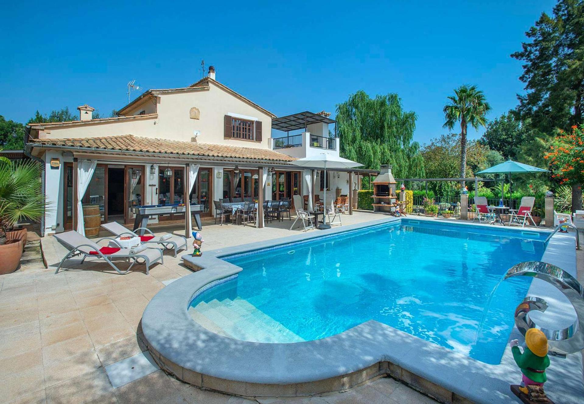 Villa Les Oliveres Vall De Colonya By Vintage Travel Pollensa