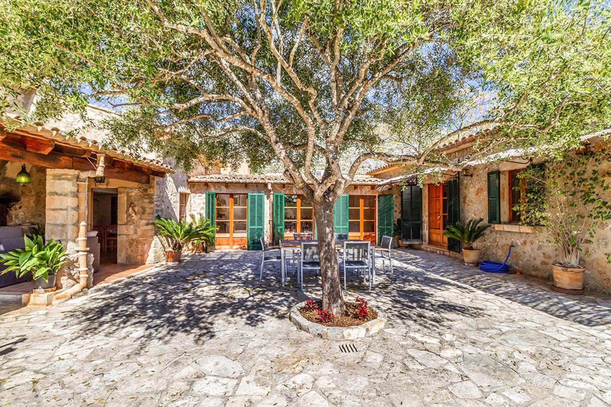 - 4661 Mallorca Villa