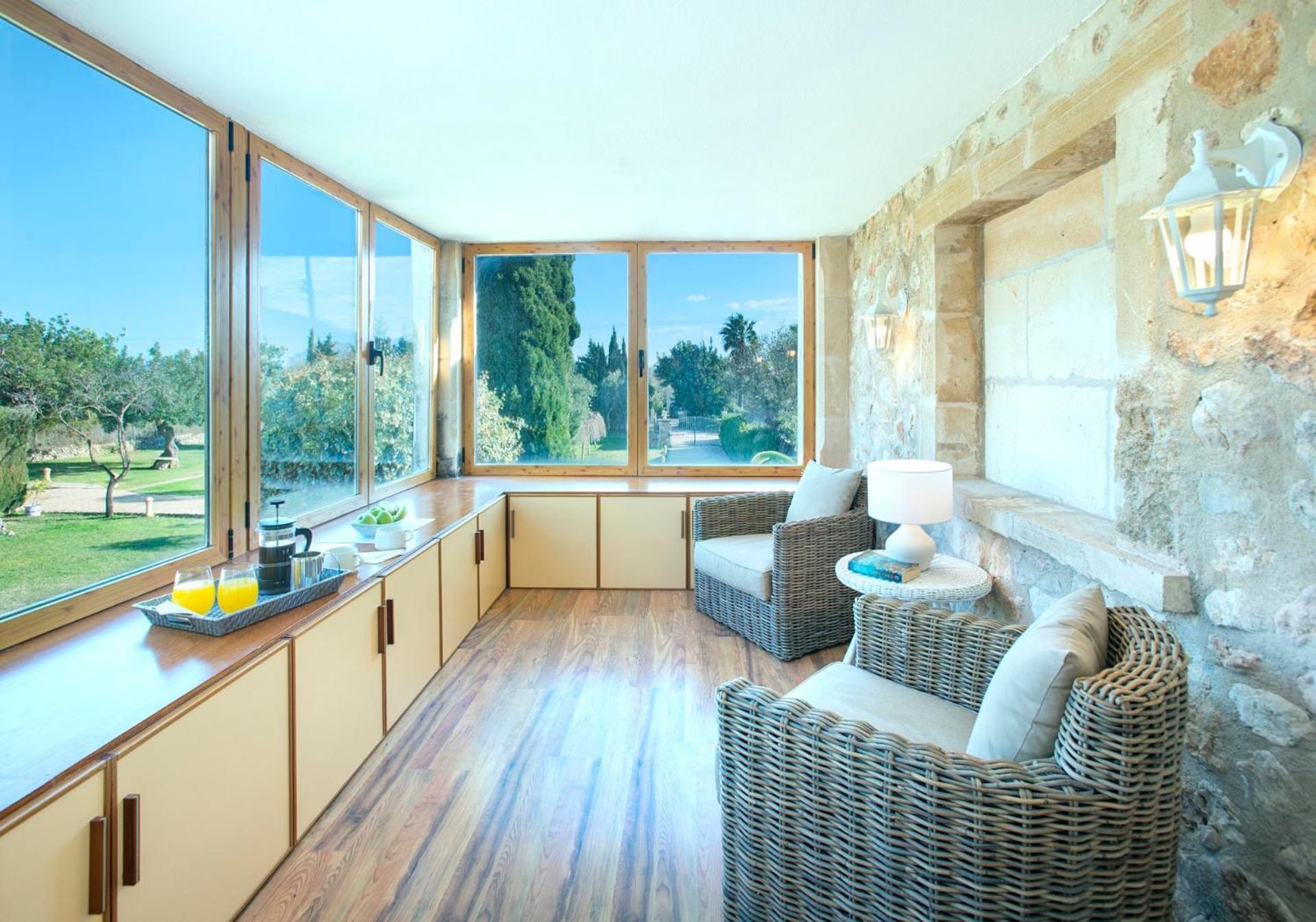 Can Bandera By Vintage Travel Pollensa