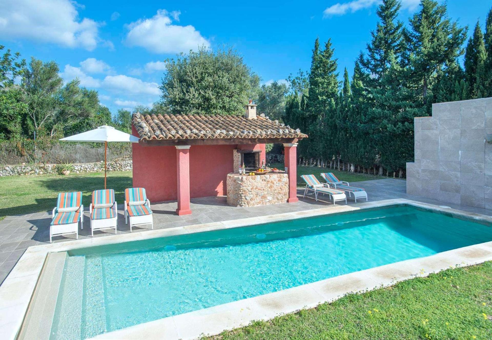 Can Bandera By Vintage Travel Villa *