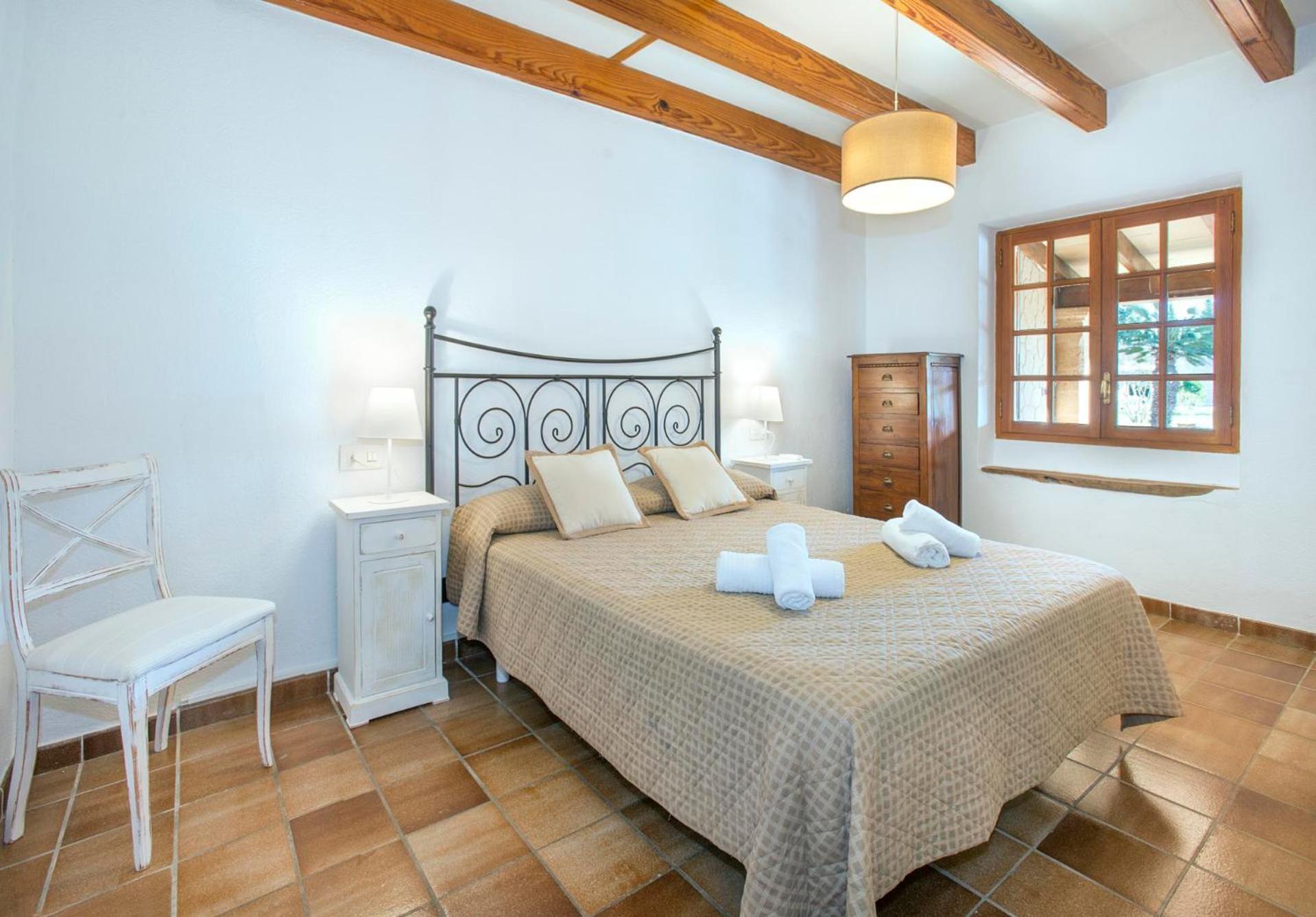 Can Bandera By Vintage Travel * Pollensa