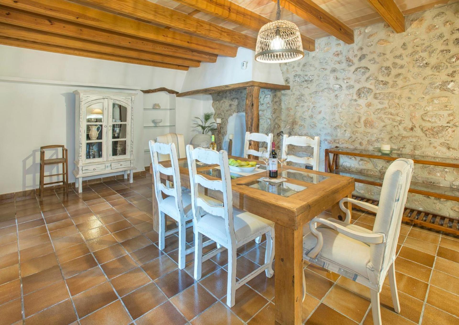 Can Bandera By Vintage Travel * Pollensa