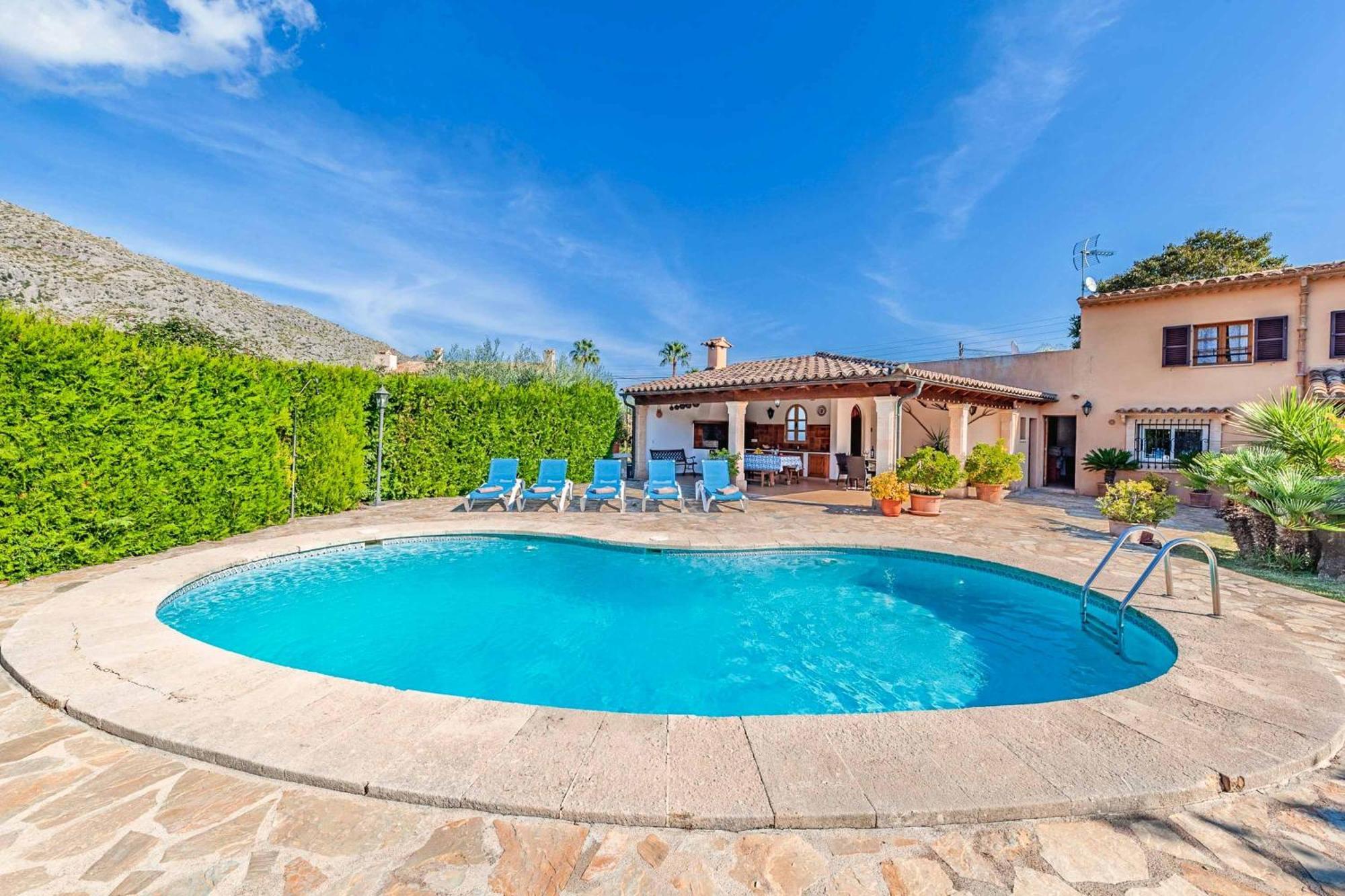 Plaseta Villa *