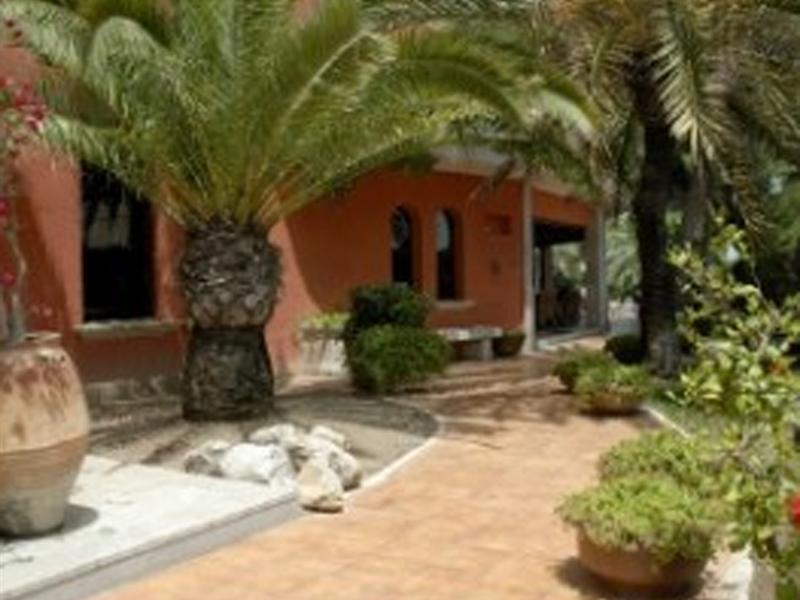 Es Baulo Petit 4*