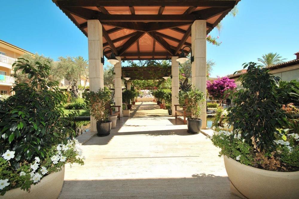 Aparthotel Marsenses & (adults Only)