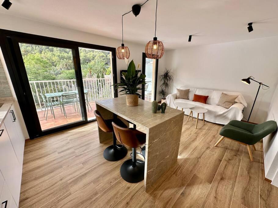 Moderno Con Gran Terraza