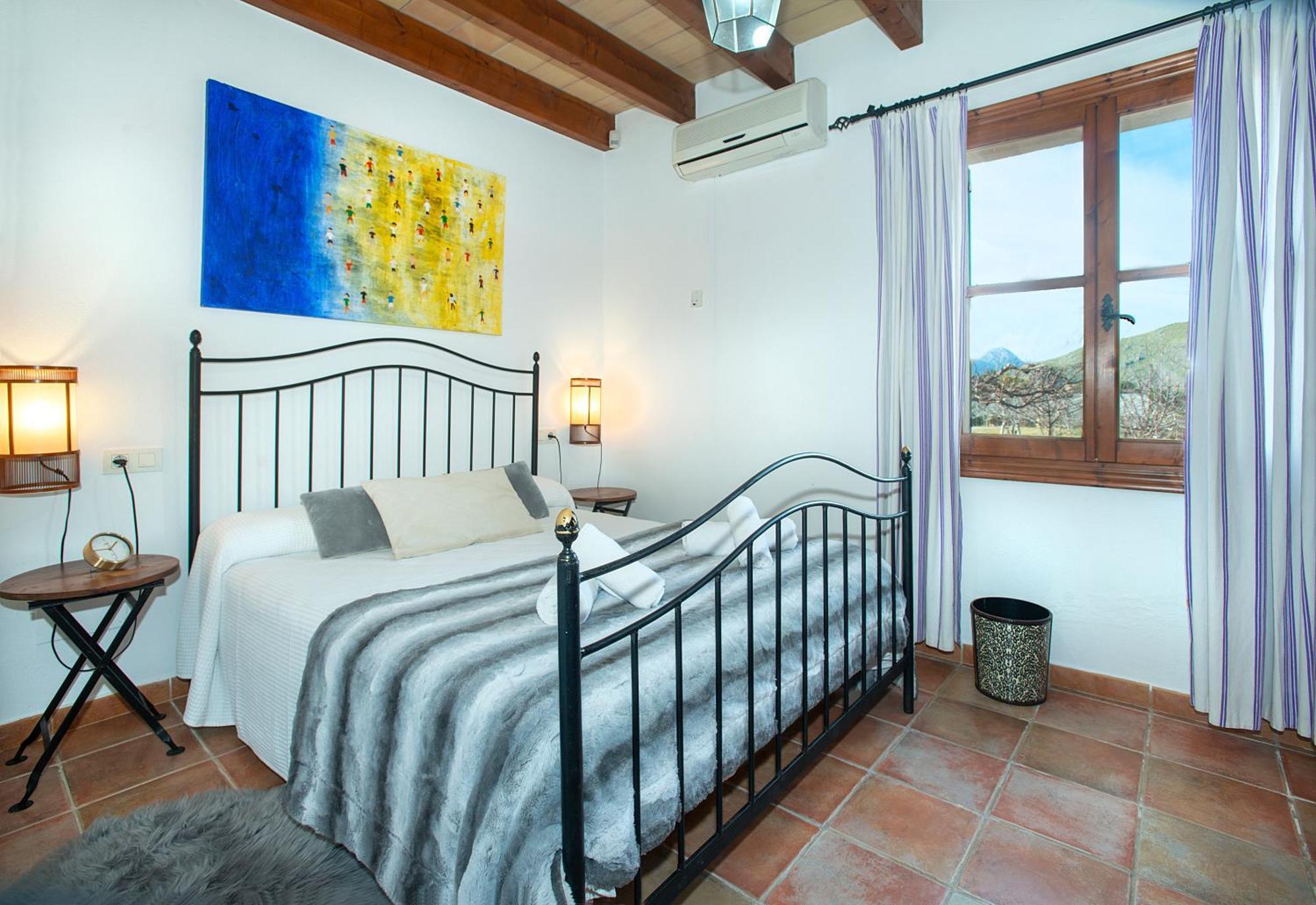 Owl Moya - Walking Distance To The * Puerto Pollensa