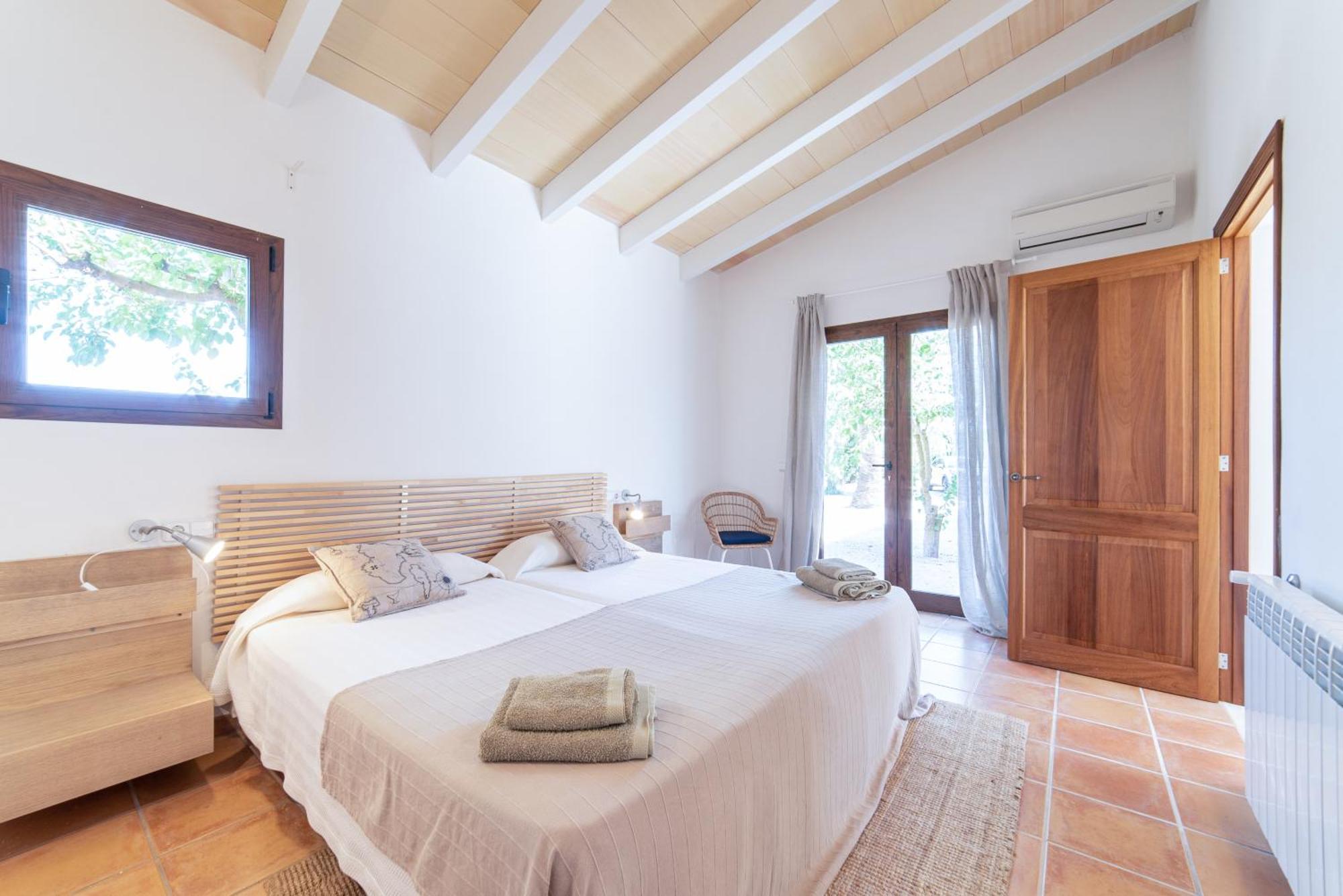 ¡preciosa Rural Riera Cerca De La Playa Es Trenc!