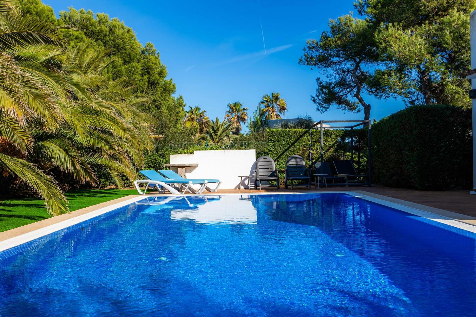 Luna Villa