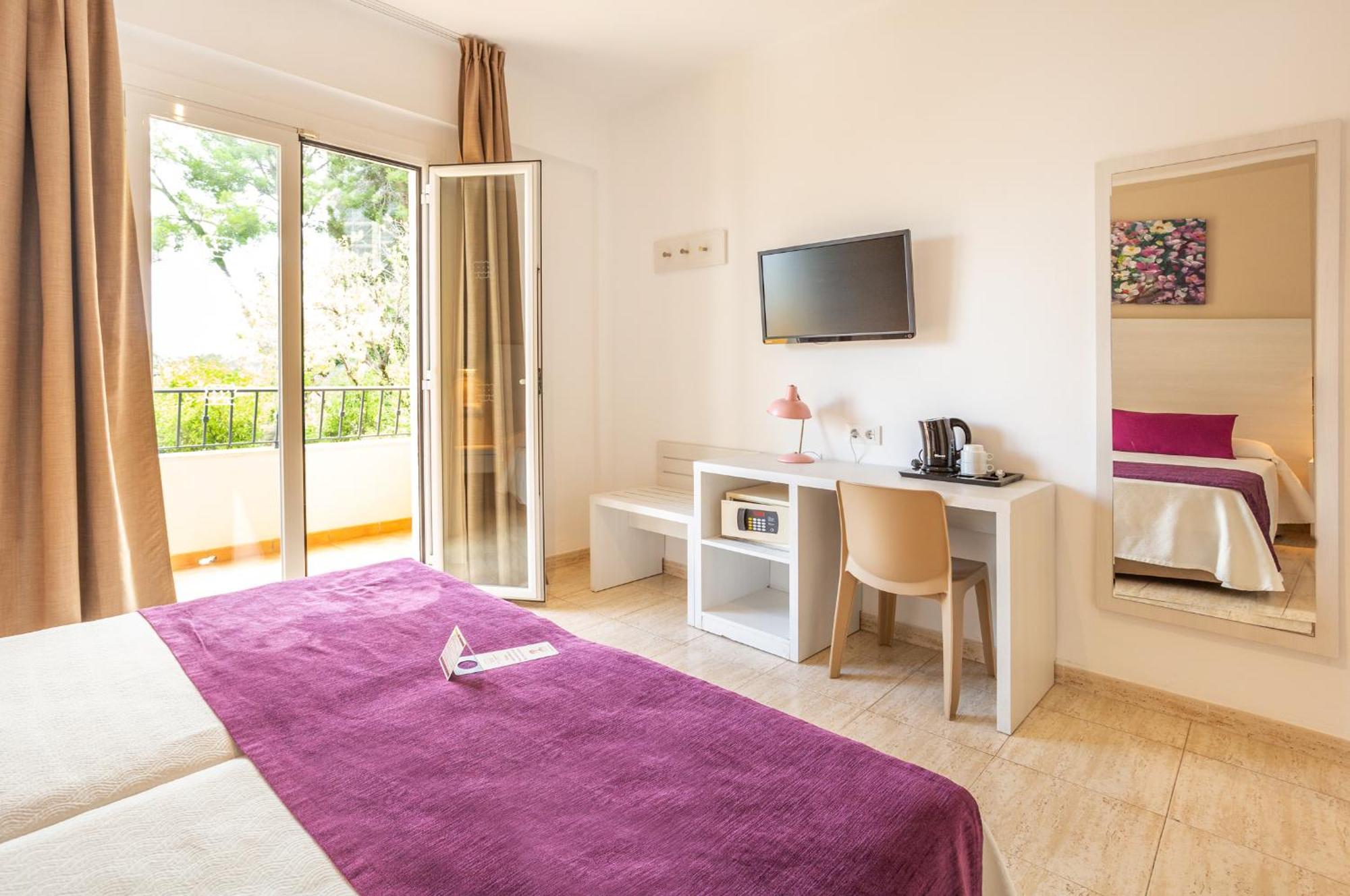 Hotel Flor Almendros