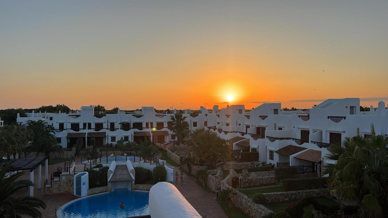 Schoenes Reihenhaus Mit Pool Portopetro