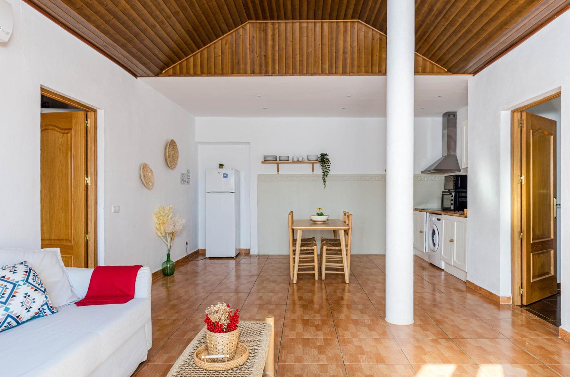 El Limonar 3, Yourhouse Inca (Mallorca)