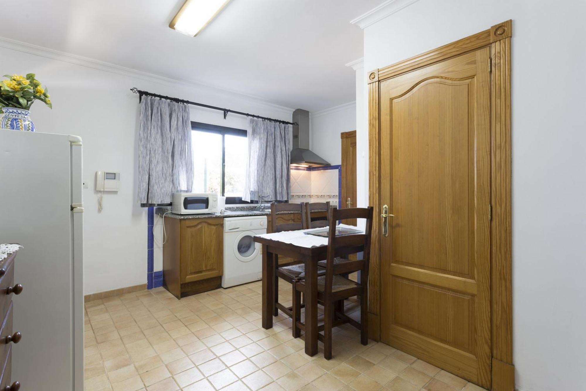 With Private Mountain Per Runners, Trailer, Near Puerto Pollensa,belong To The And Villa *