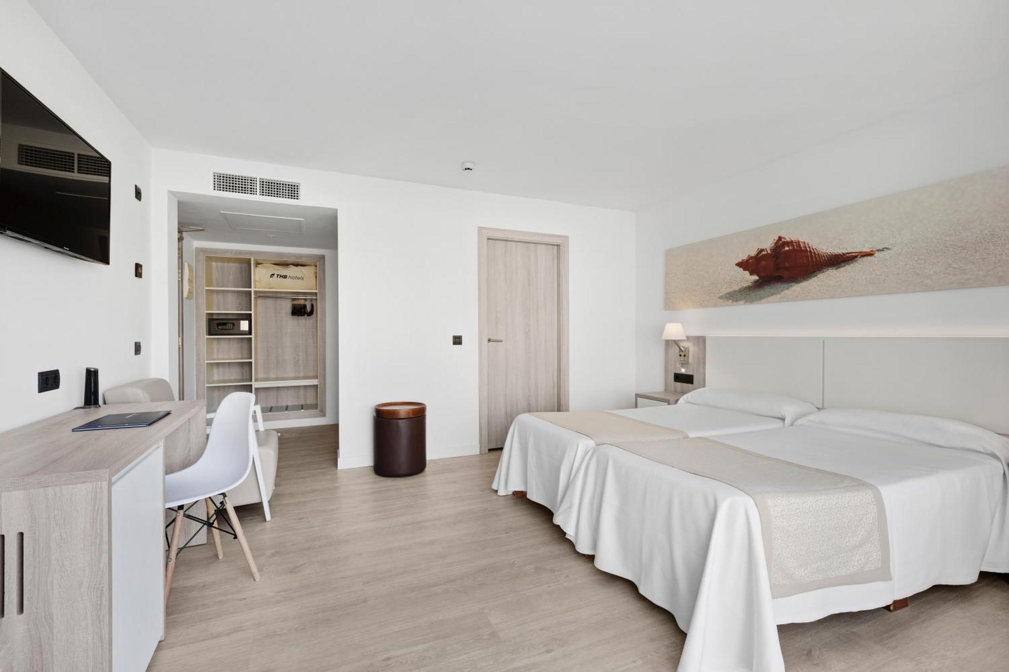 Hotel Thb Cala Lliteras 4*