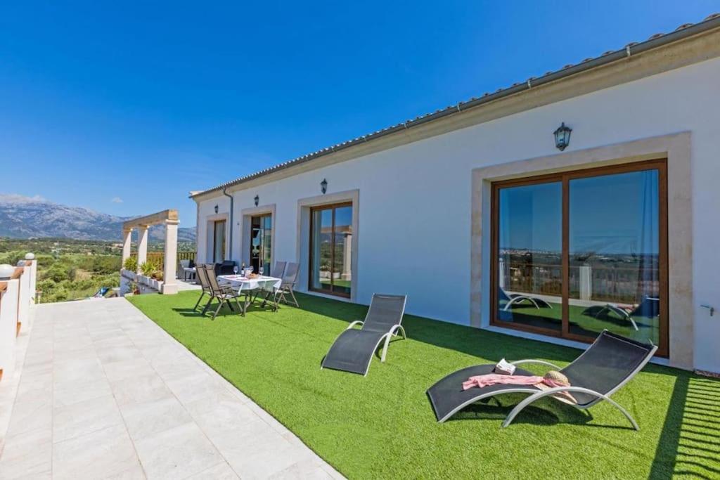 Son Vent In Inca Villa *
