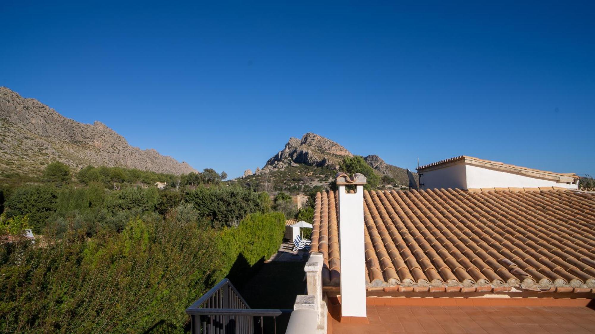 Cal Peso Villa *