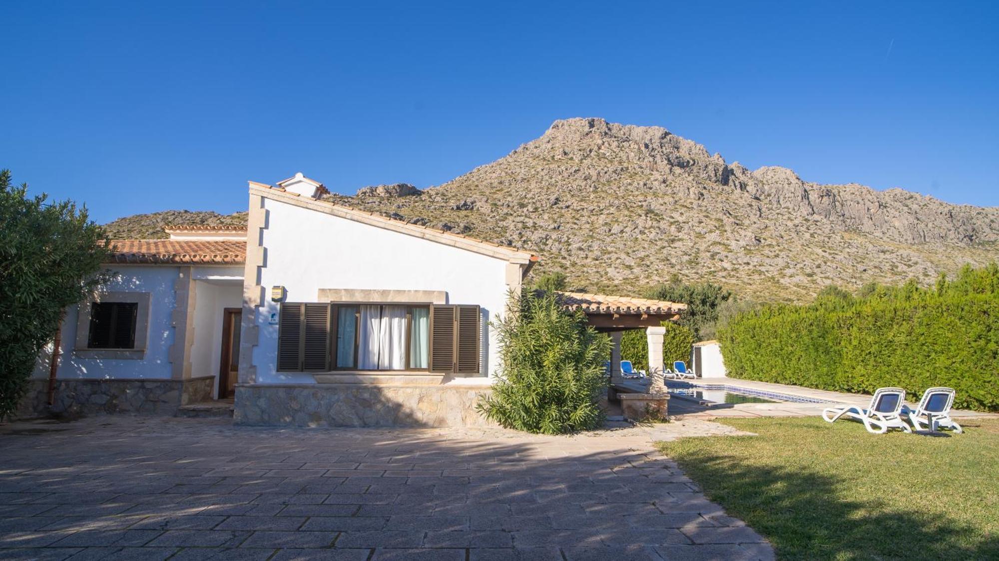 Villa Cal Peso *