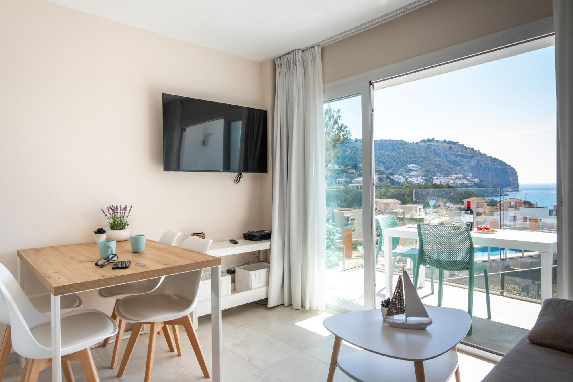 Apartment Seaview 5c Balcony In Canyamel Torre Doy