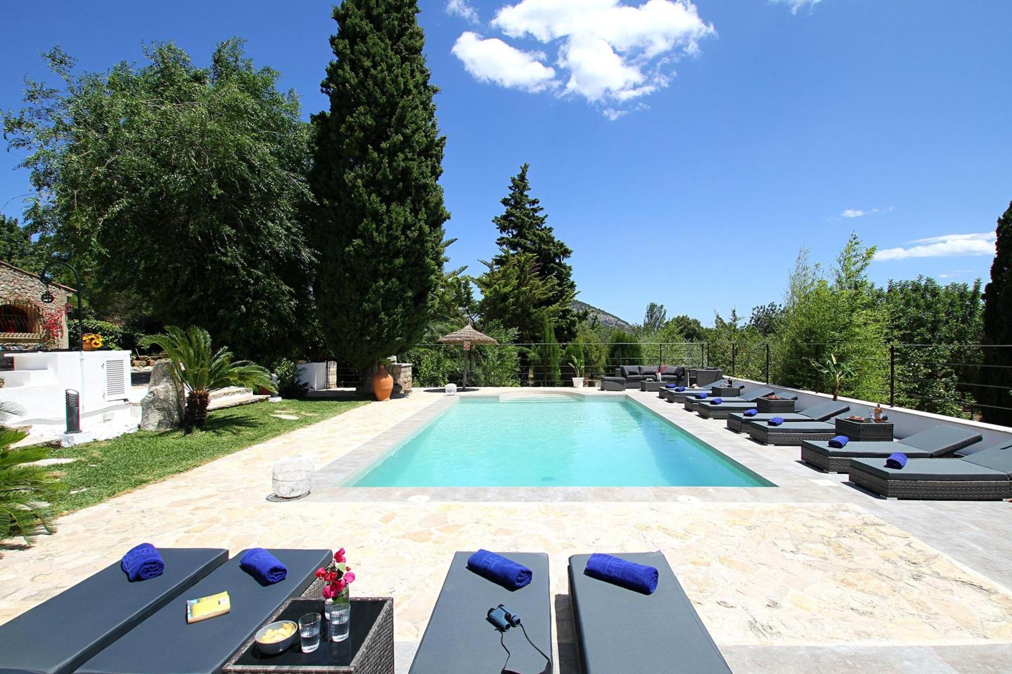 Traditional Mallorca Villa 6 Bedrooms Villa Colonya Olive Private Pool Stunning Views Colonya Valley Pollensa