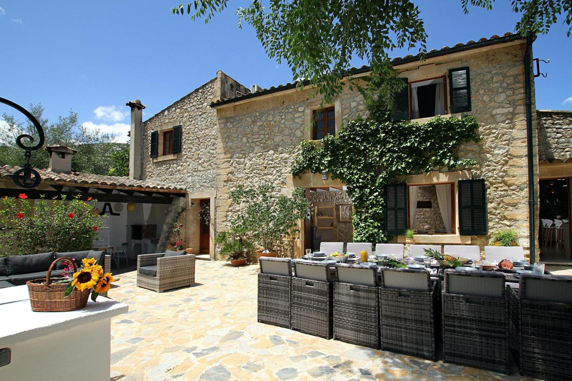 Traditional Mallorca Villa 6 Bedrooms Villa Colonya Olive Private Pool Stunning Views Colonya Valley Villa Pollensa