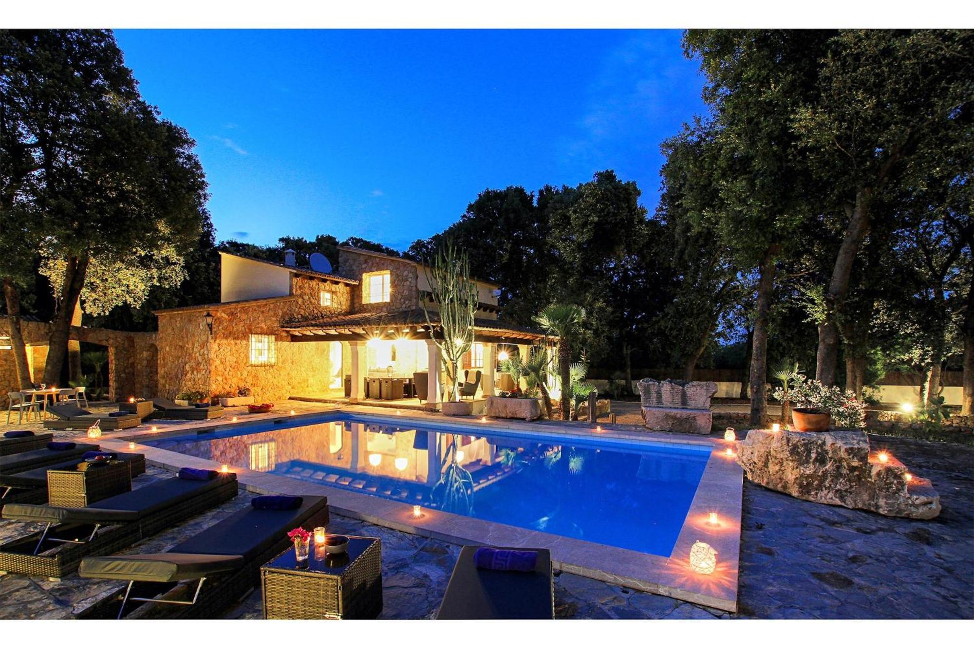 Encinas Mallorca Villa *