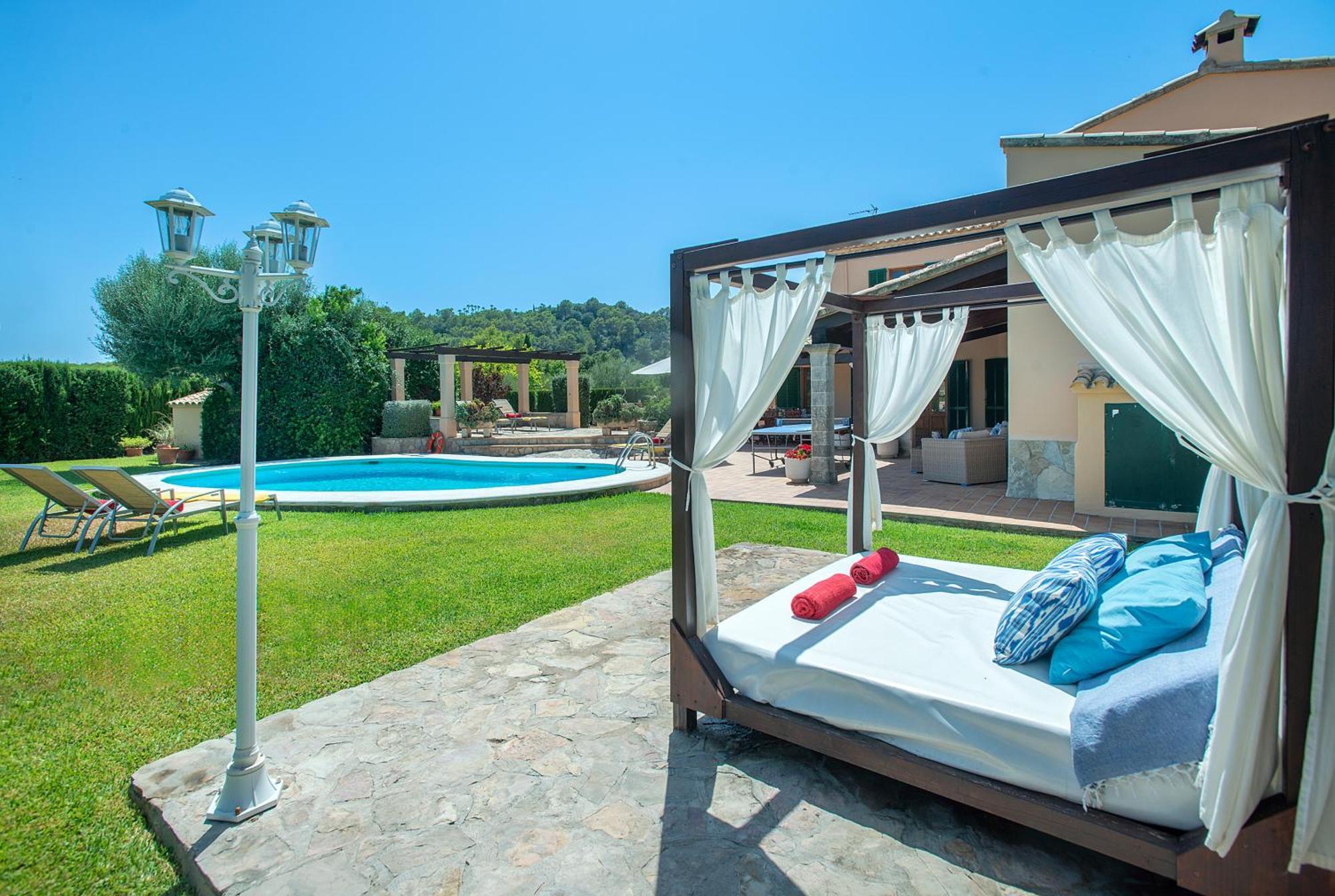 Villa Owl Tia - Exclusive Holidays