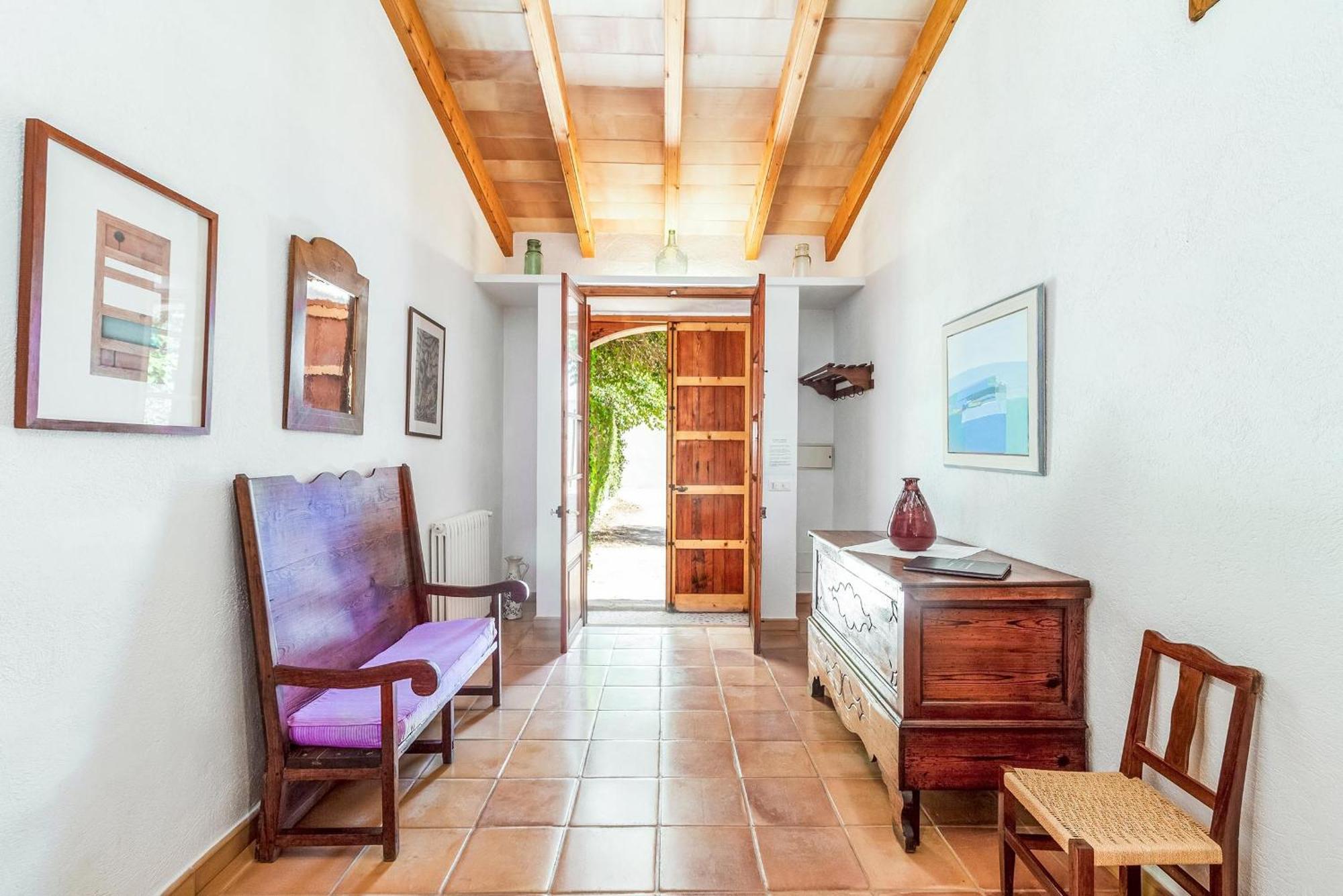 Beautiful 4 Bedrooms Bennassar Mountainside Views Short Drive To Town Villa *