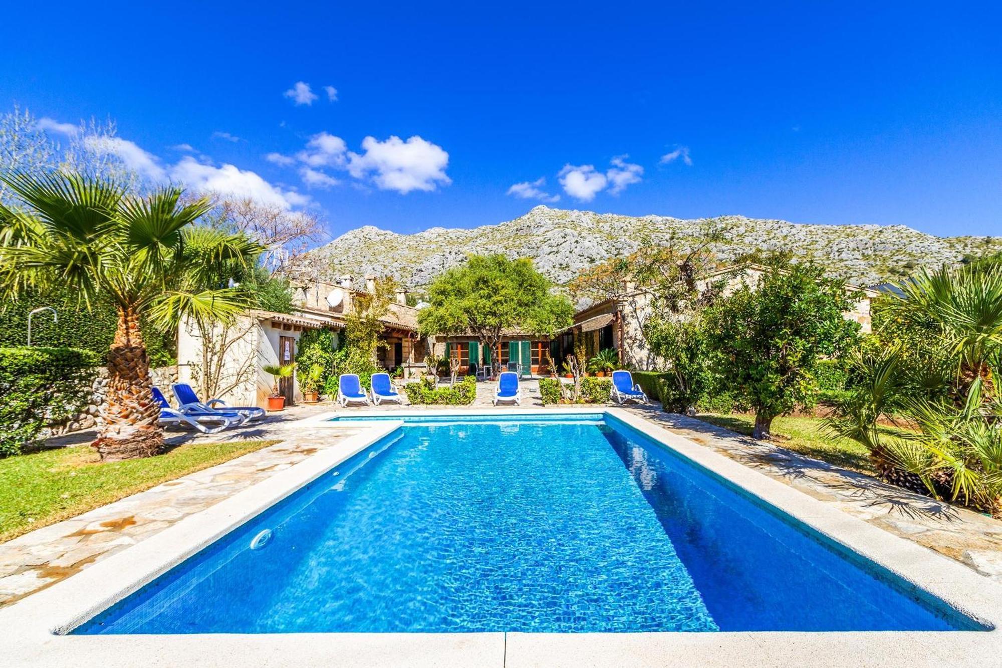 Beautiful 4 Bedrooms Bennassar Mountainside Views Short Drive To Town Villa