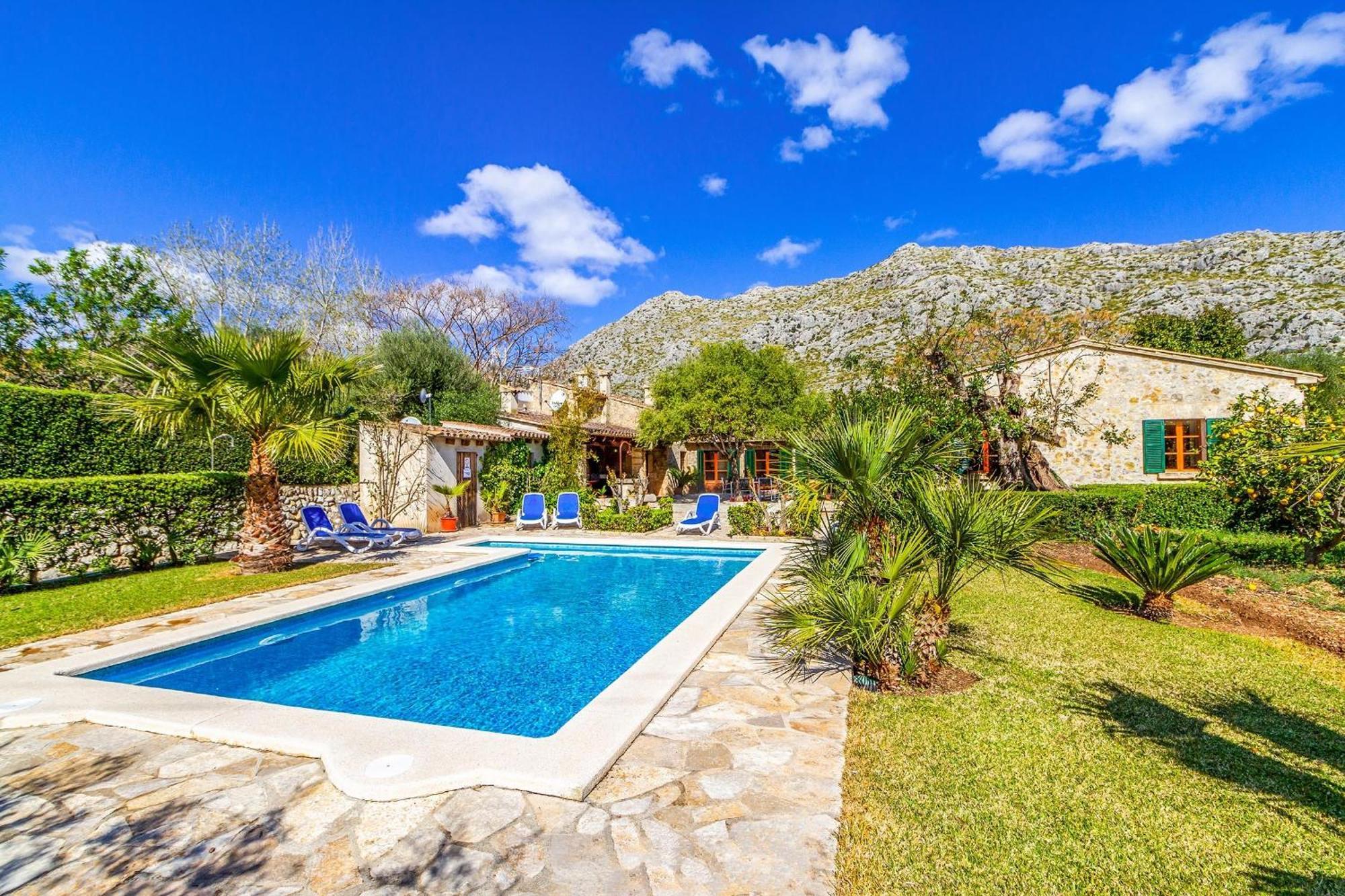 Beautiful 4 Bedrooms Bennassar Mountainside Views Short Drive To Town *