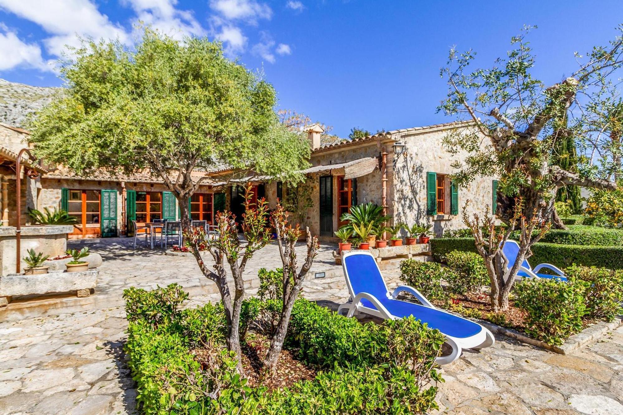 Beautiful 4 Bedrooms Bennassar Mountainside Views Short Drive To Town Villa Pollensa