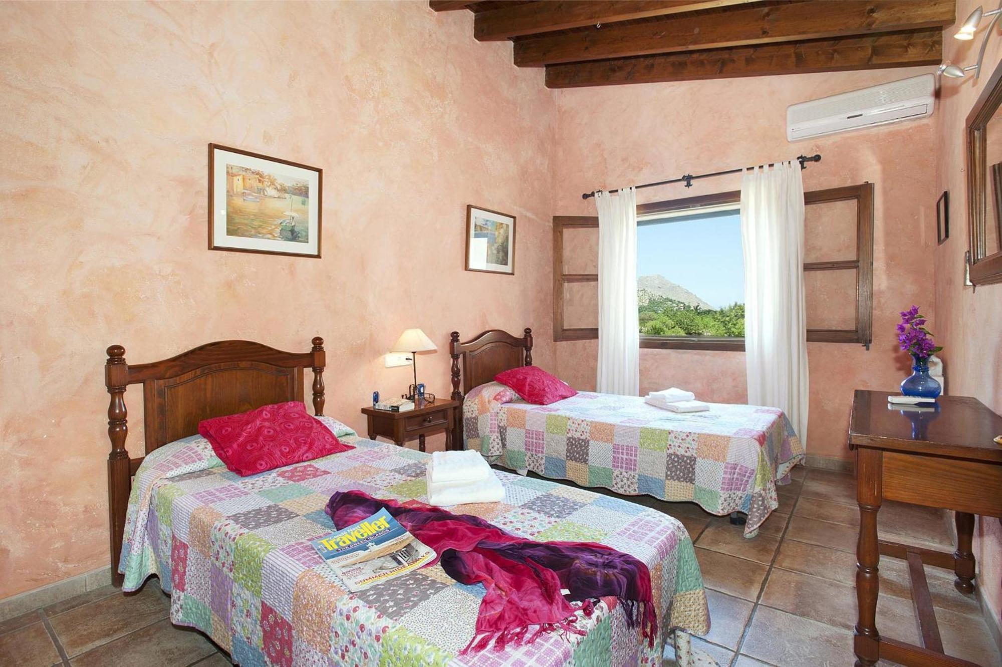 Beautiful 4 Bedrooms Bennassar Mountainside Views Short Drive To Town Pollensa