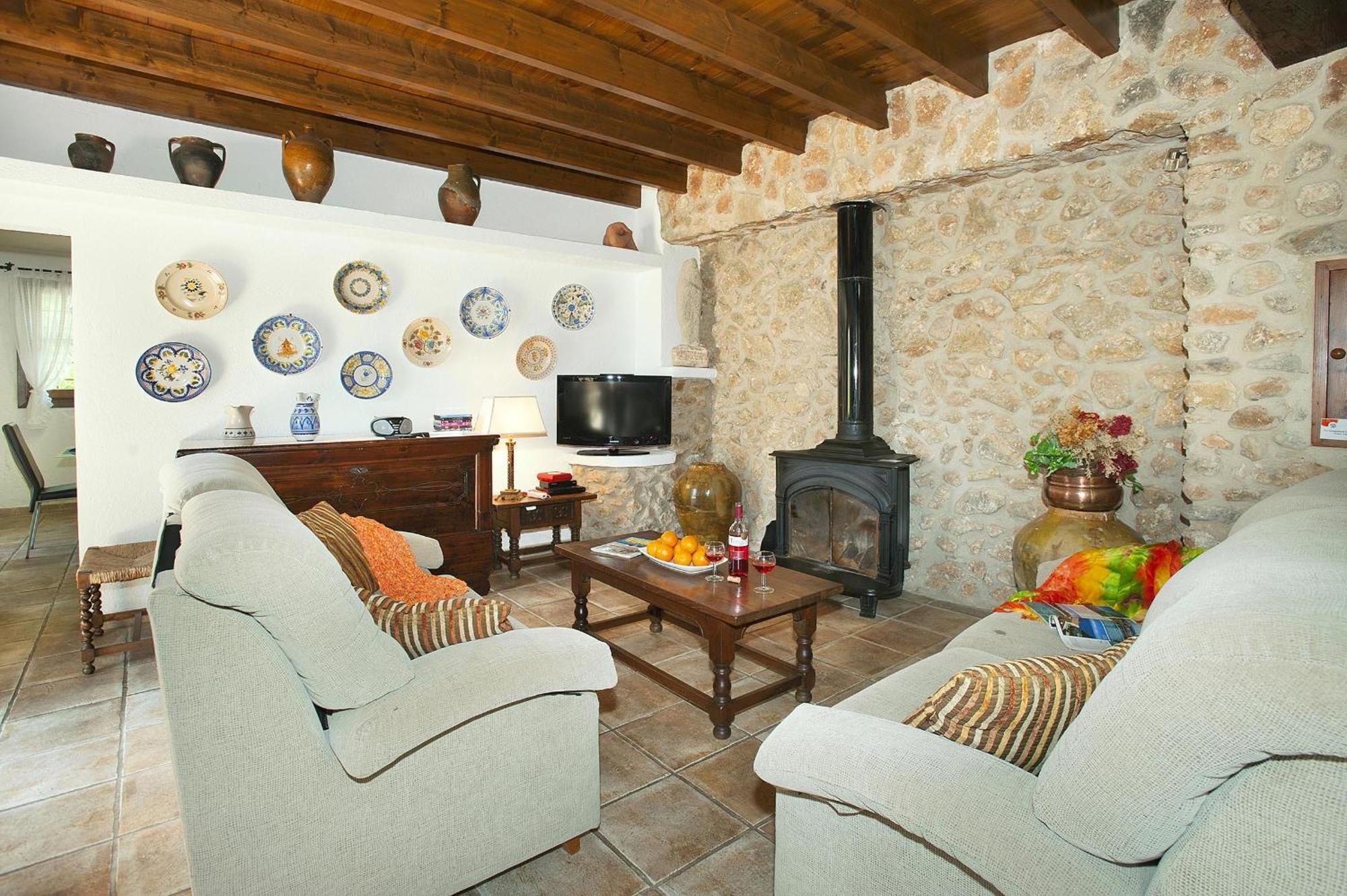 Villa Beautiful 4 Bedrooms Bennassar Mountainside Views Short Drive To Town Pollensa